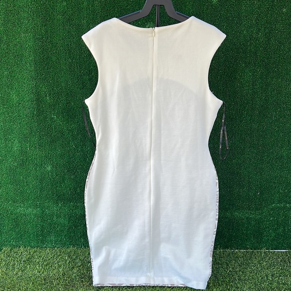 Kim Kardashian collection - Picture 4 of 5